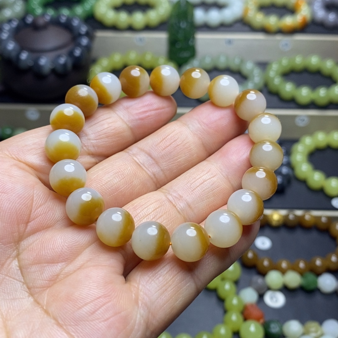 和田玉未镶嵌手串