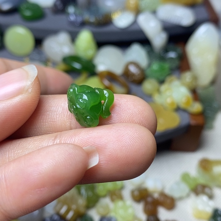 和田玉配件未镶嵌