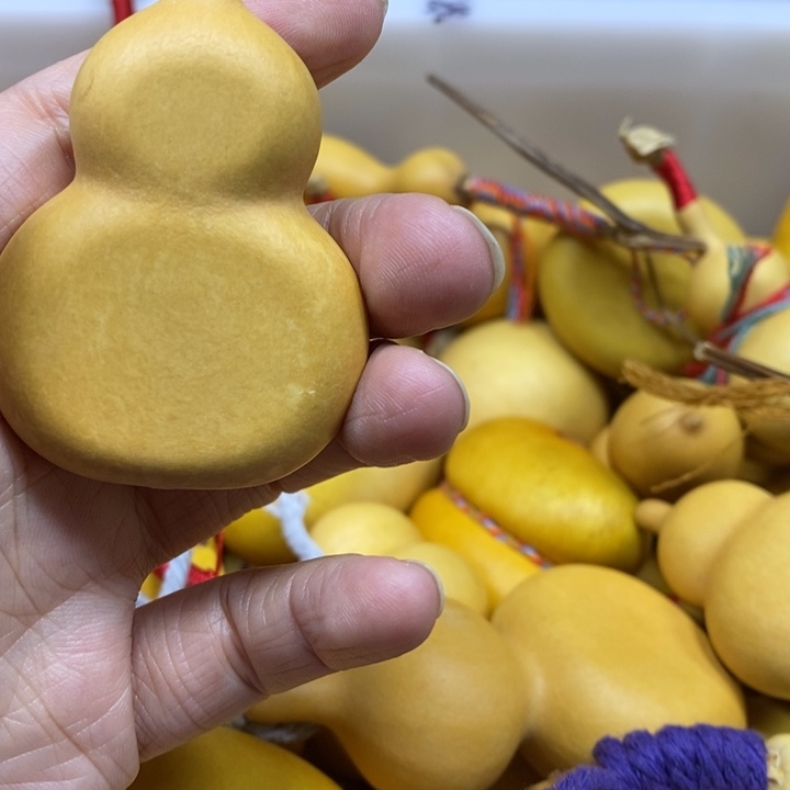 梨****?打孔打孔发财发财