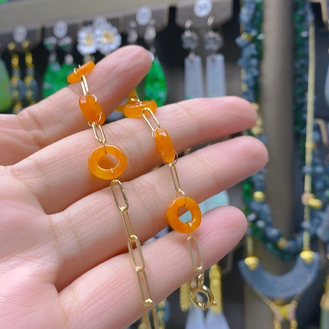 未镶嵌翡翠耳饰翡翠