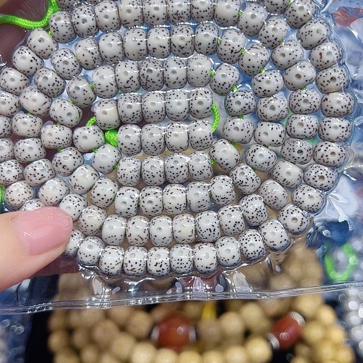 虫***》星月菩提吊坠精品108