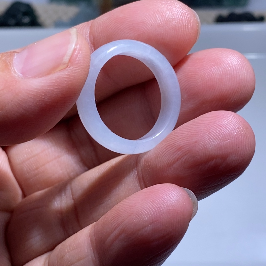 翡翠未镶嵌戒圈翡翠戒圈