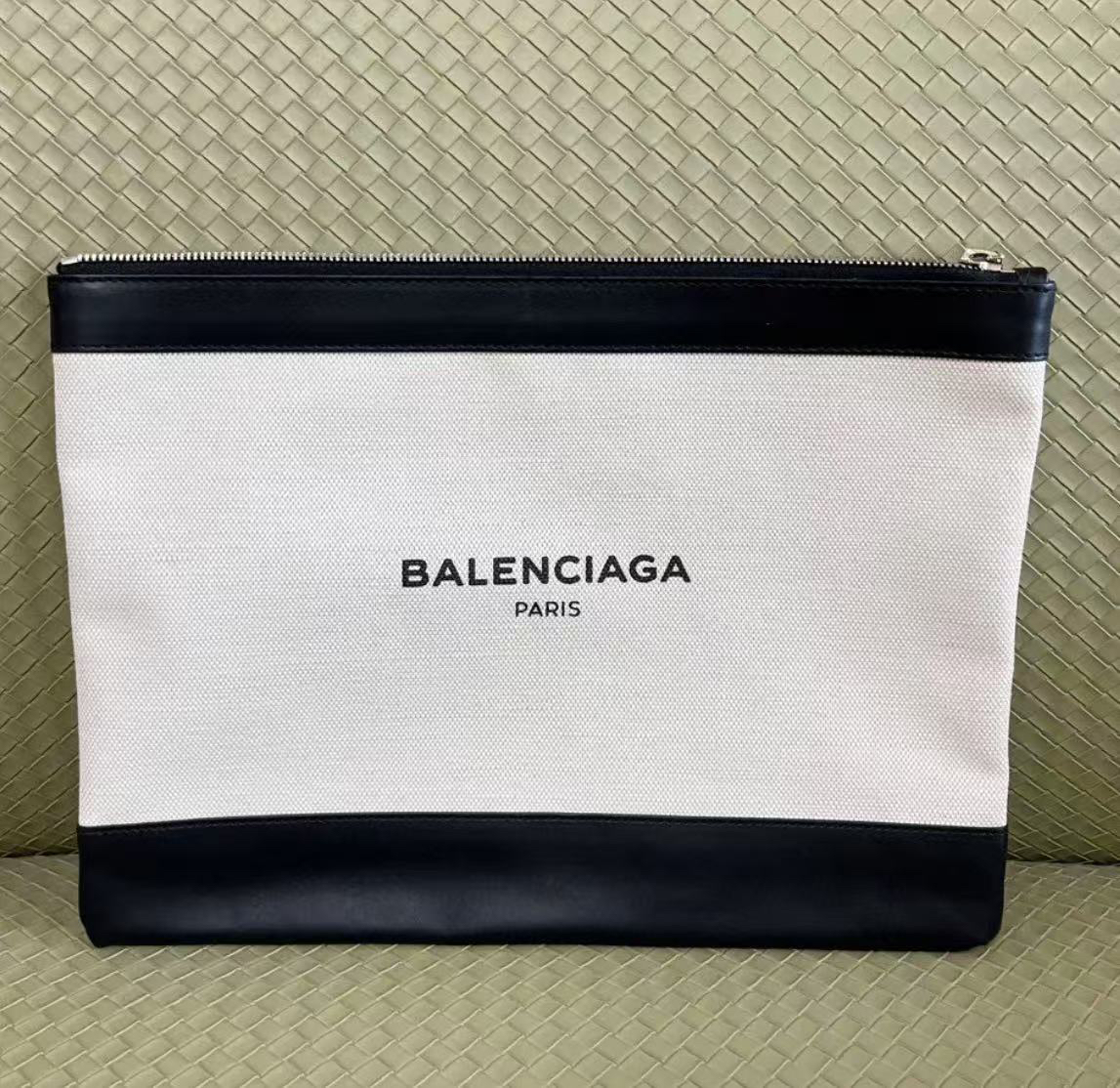 95新 Balenciaga/巴黎世家 巴黎世家黑白拼色手拿包