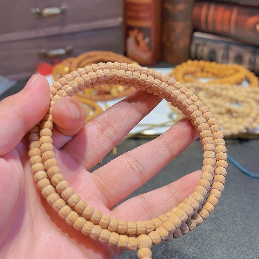 二***有吊坠柏香籽/百香籽