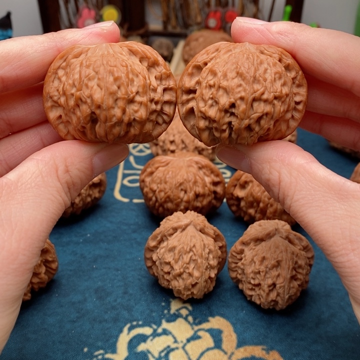 文玩核桃把件山地磨40