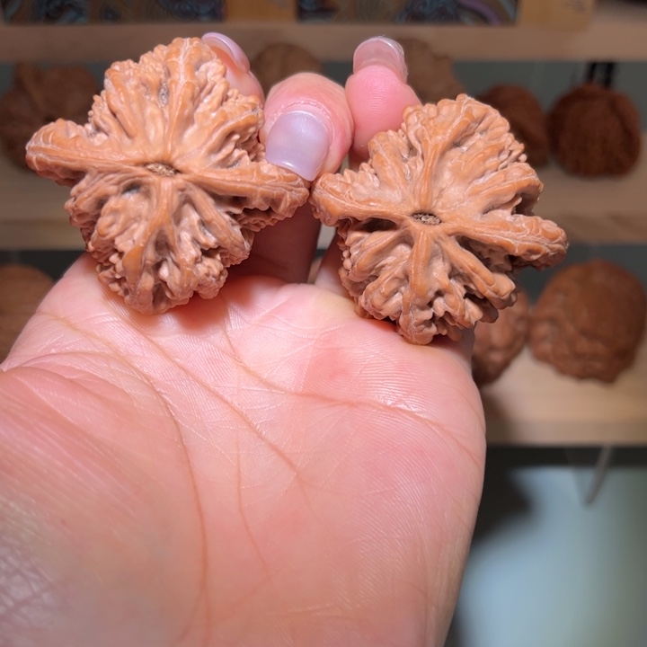 吊坠文玩核桃虎头