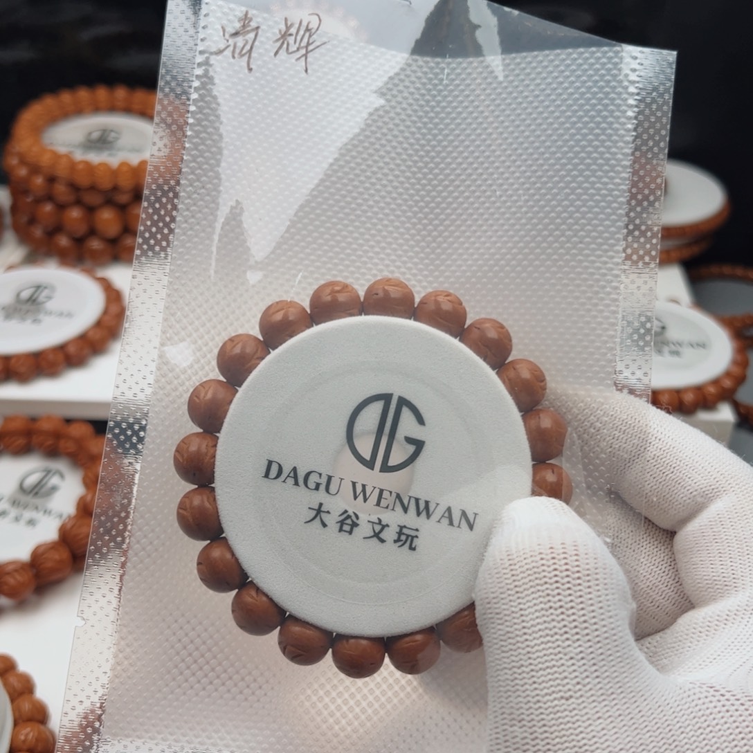 清***凝桃核吊坠桃核手串