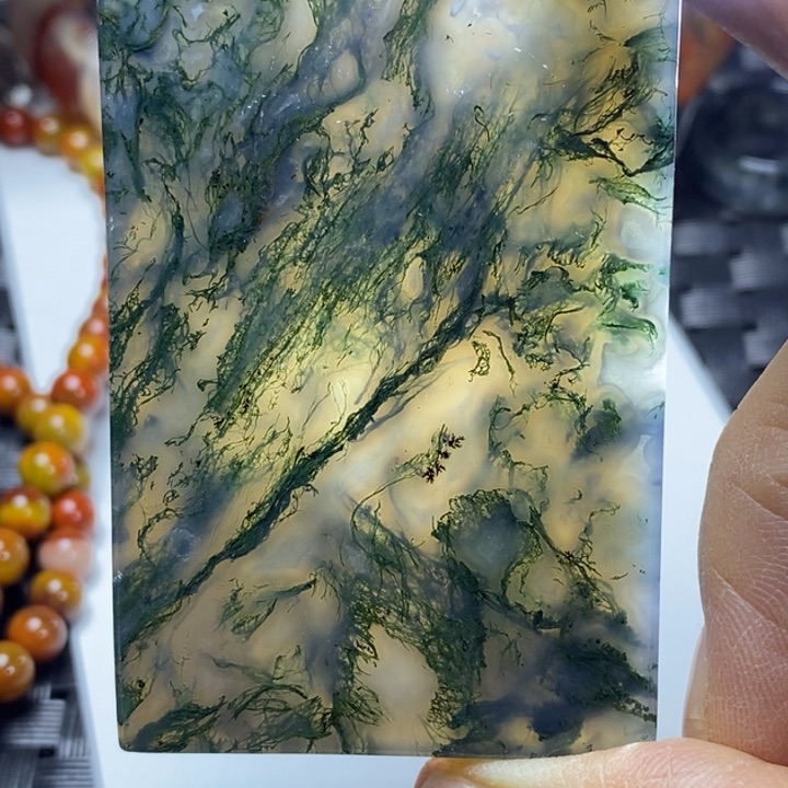 玛瑙/玉髓颈饰未镶嵌金*