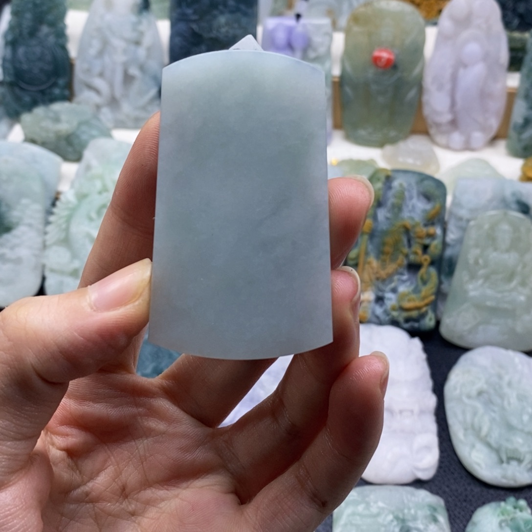 定制翡翠未镶嵌翡翠