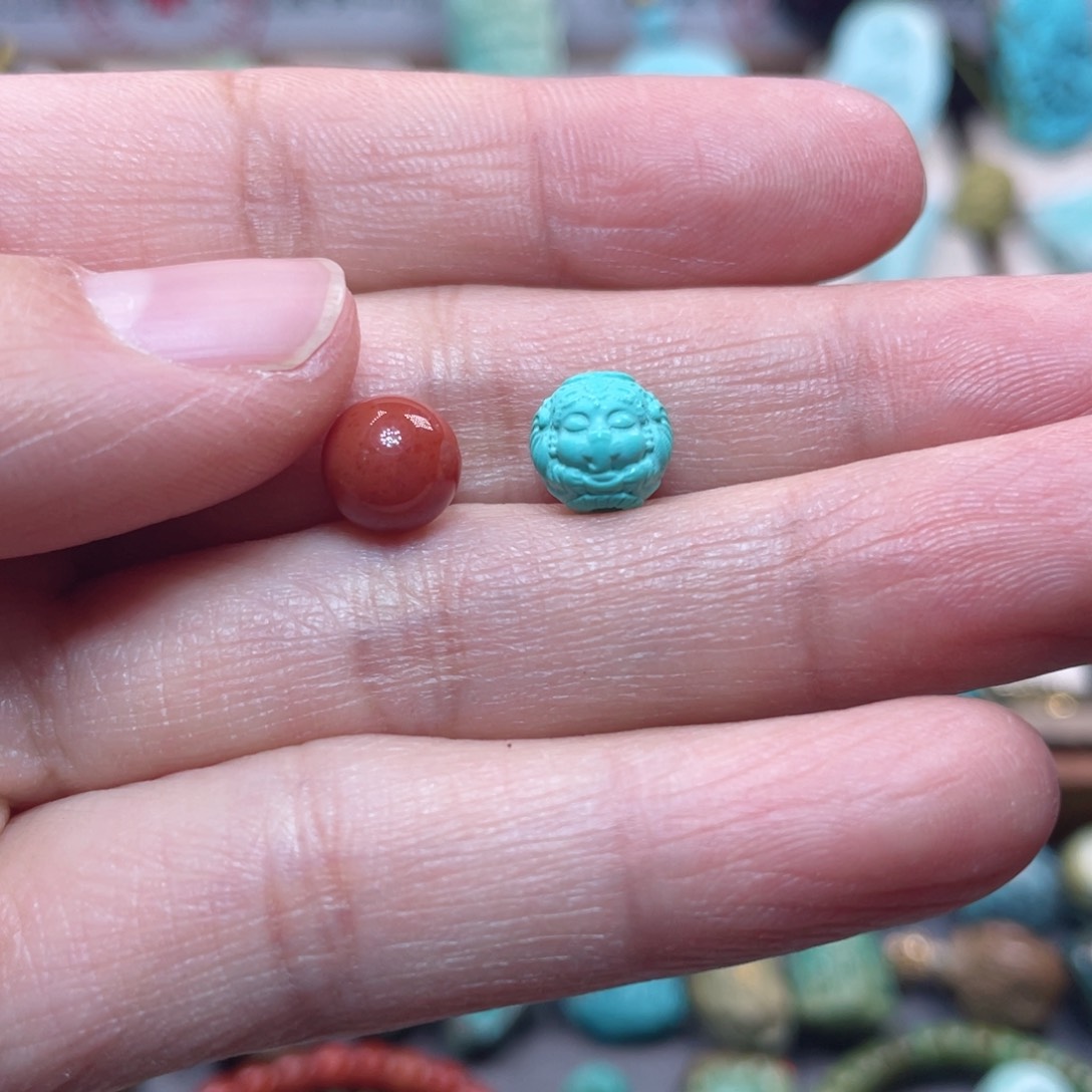 南红玛瑙配饰未镶嵌