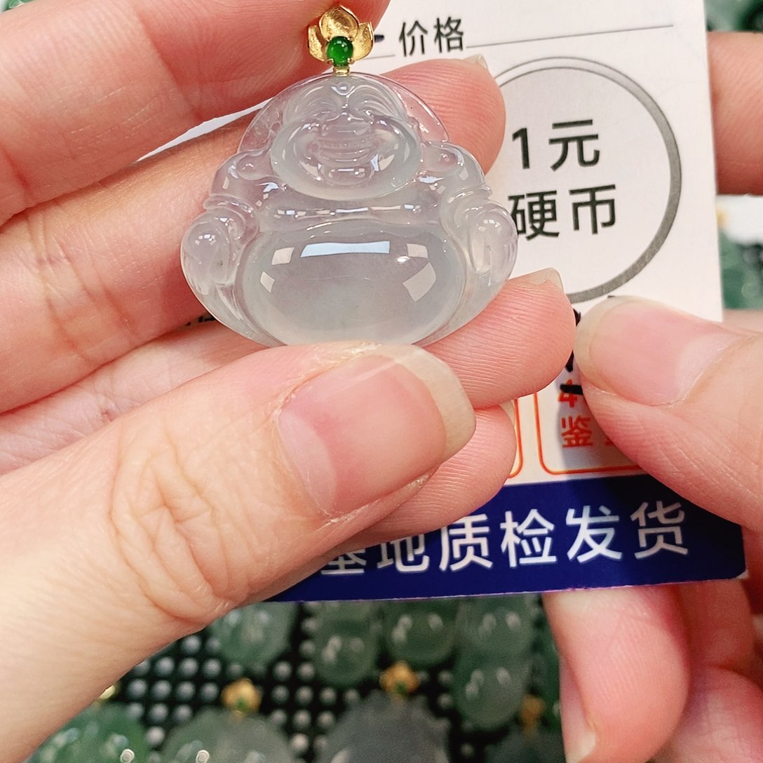 翡翠颈饰18K金镶嵌吊坠