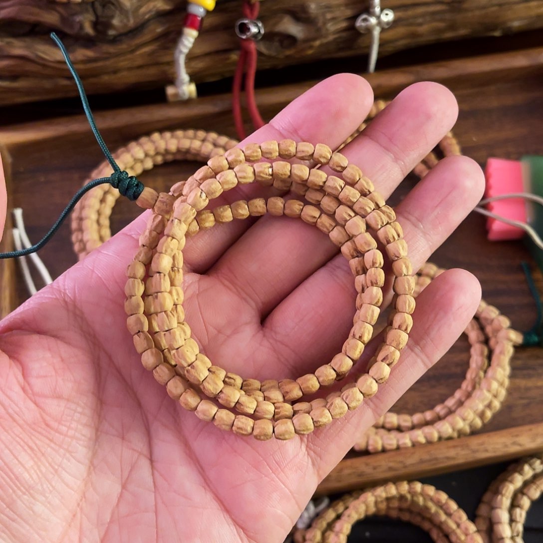 柏香籽/百香籽吊坠小*_