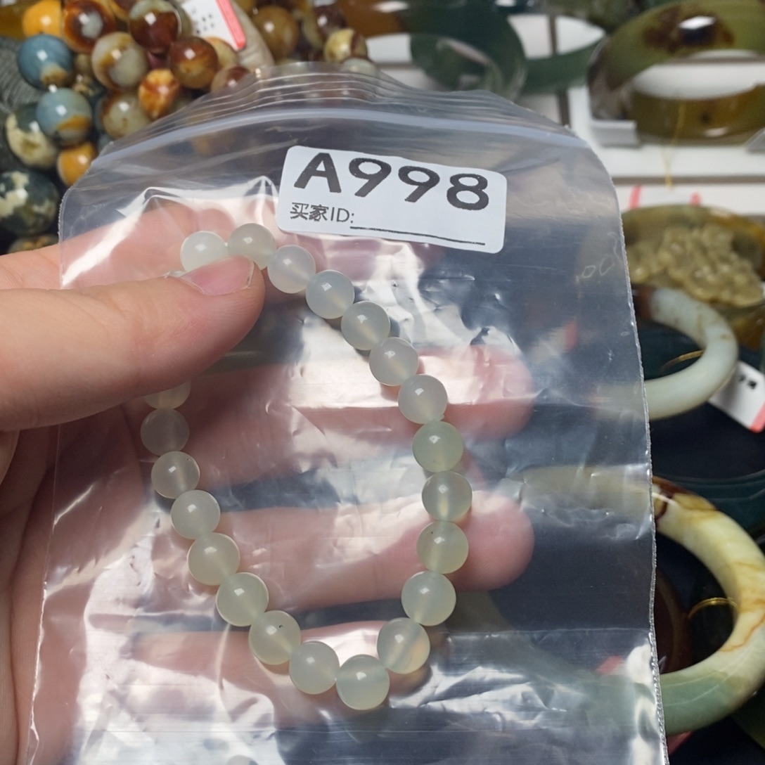 未镶嵌蛇纹石玉一一