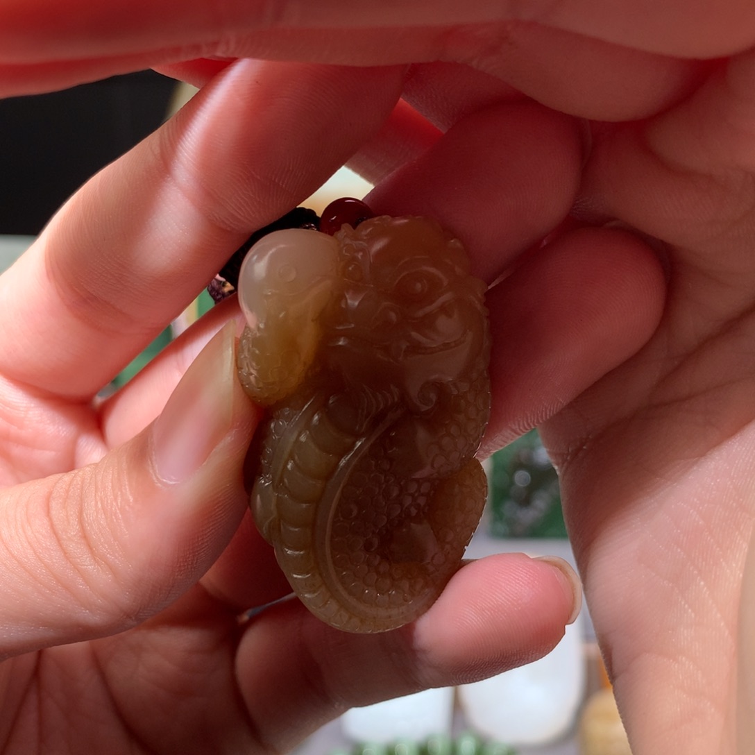 和田玉吊坠未镶嵌