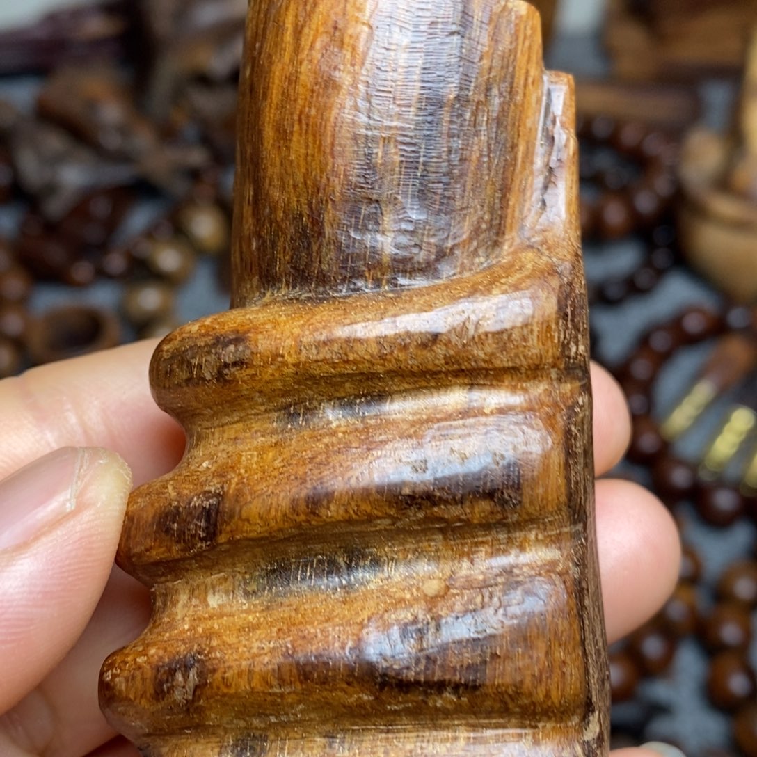 贡木把件贡木把件