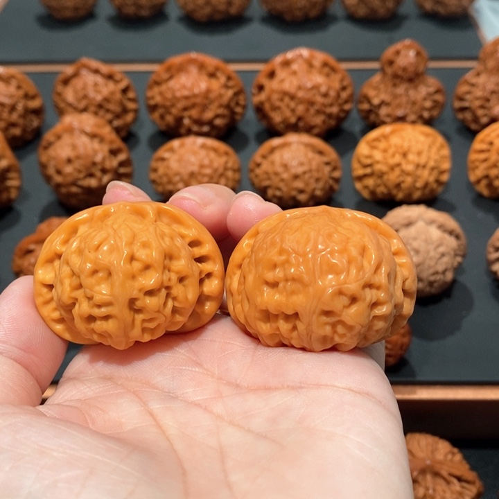 文玩核桃吊坠宫灯658