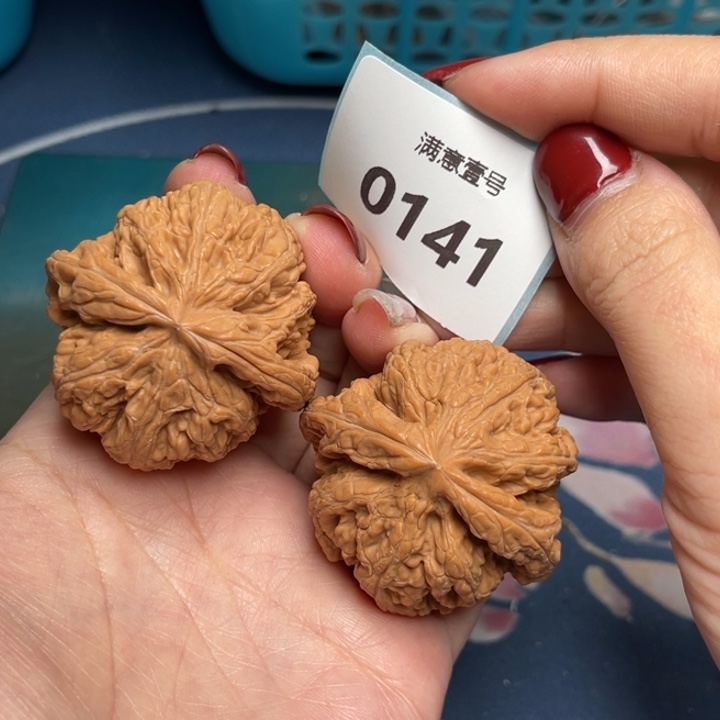 文玩核桃把件粗筋43