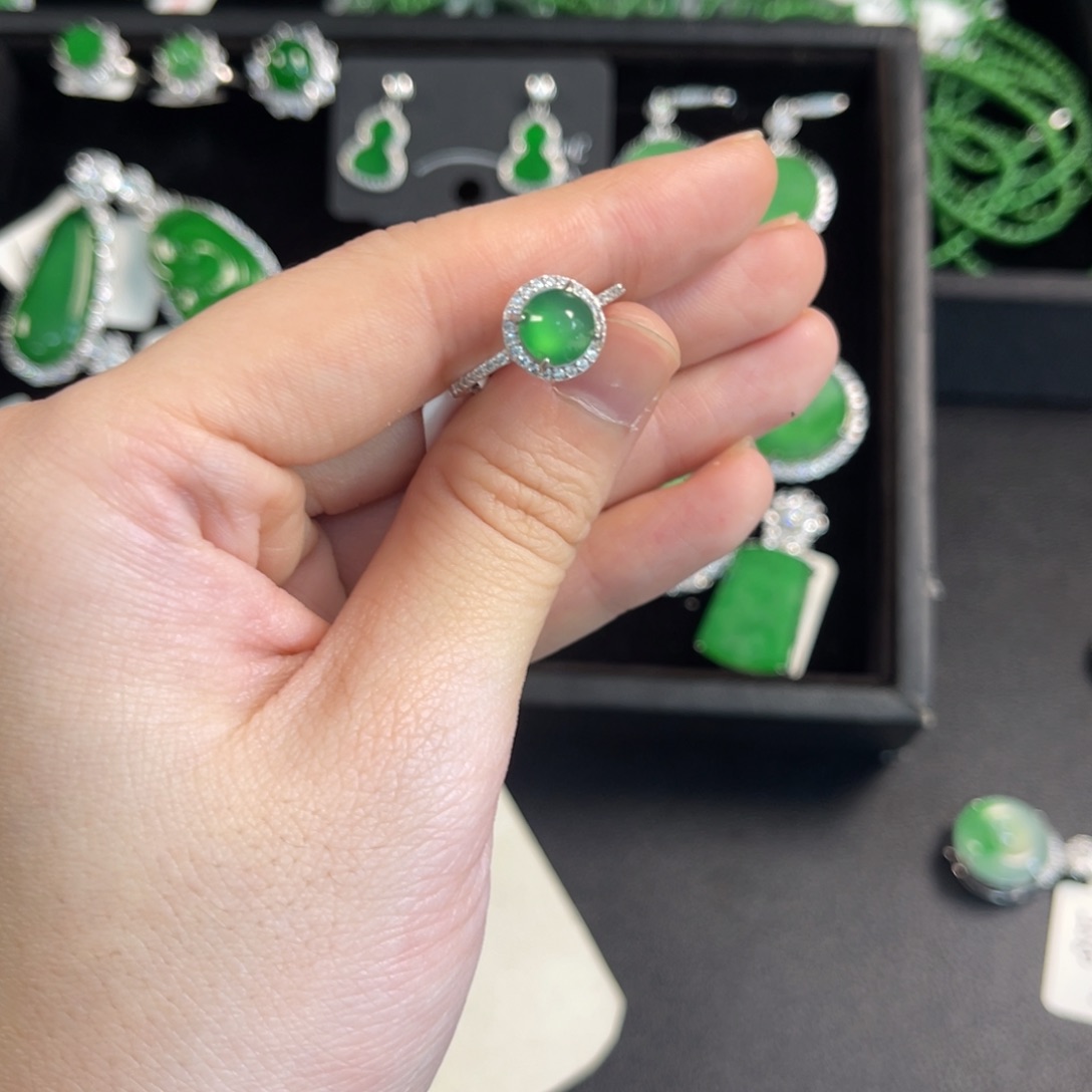 翡翠银S925镶嵌戒指