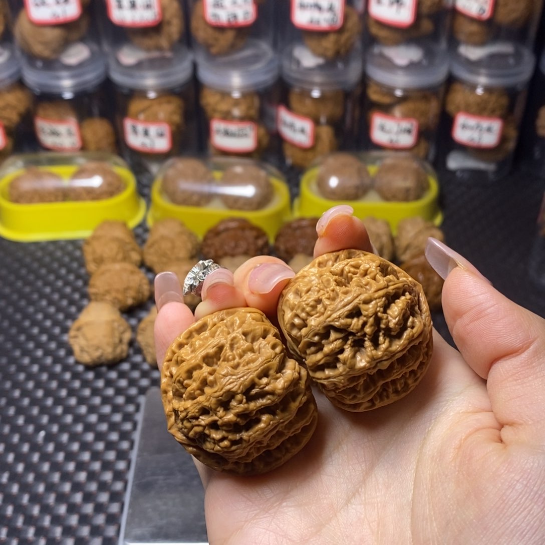 文玩核桃把件大粗筋41