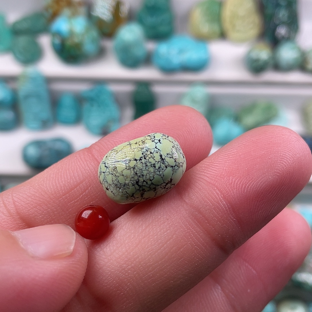 南红玛瑙未镶嵌颈饰