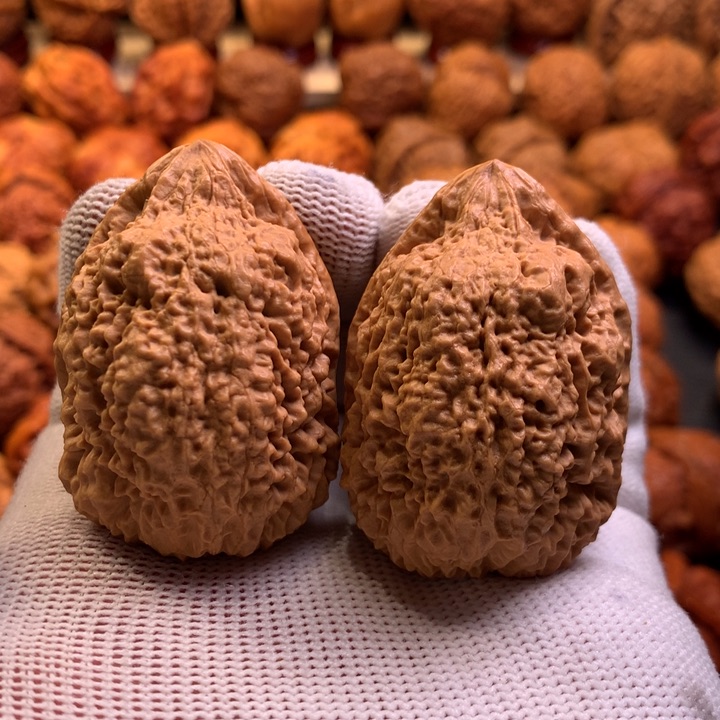 文玩核桃吊坠6…….