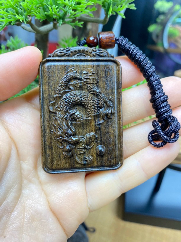 龙行天下木雕龙牌c香木雕刻男女吊坠脖挂件
