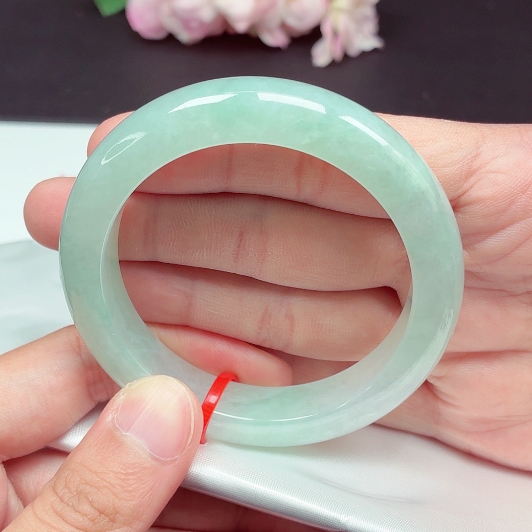 翡翠未镶嵌手镯56圈口