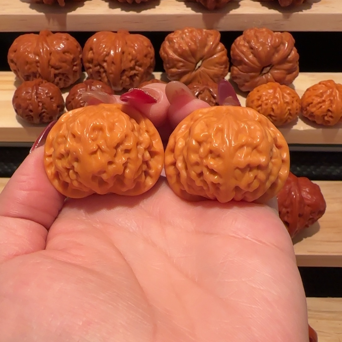 文玩核桃吊坠宫灯黄皮果37精品2870