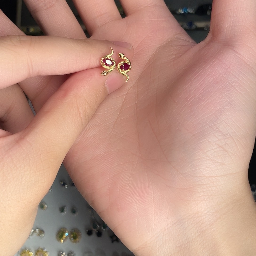 红宝石耳饰银S925镶嵌