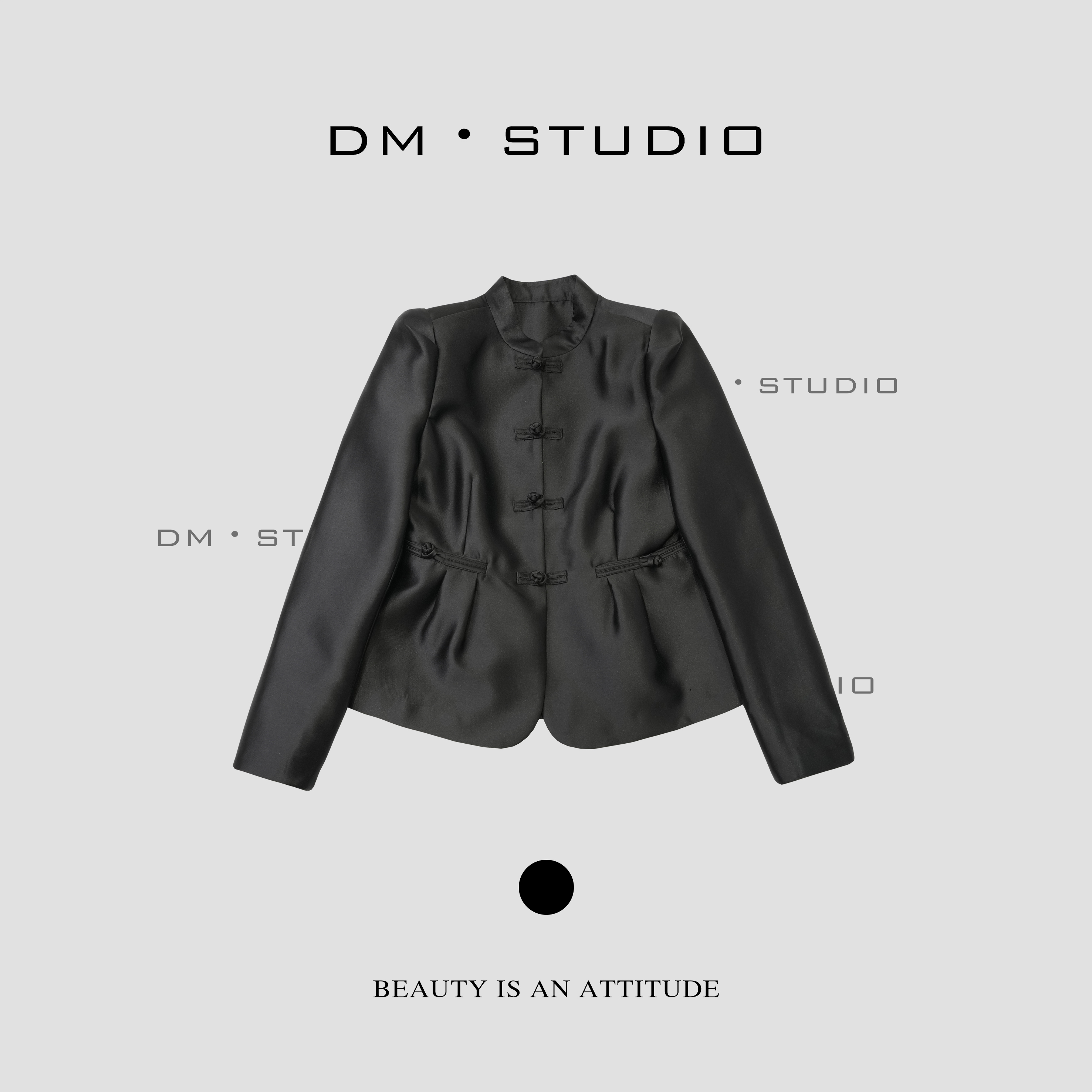 DM•STUDIO/新中式国风高级感收褶真丝绵羊毛立领盘扣外套（YY807）