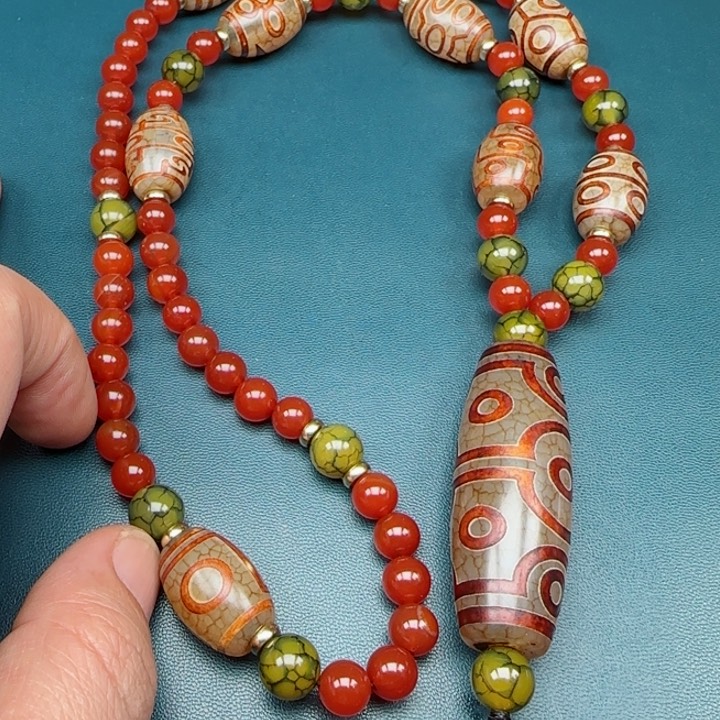 玛瑙/玉髓颈饰未镶嵌