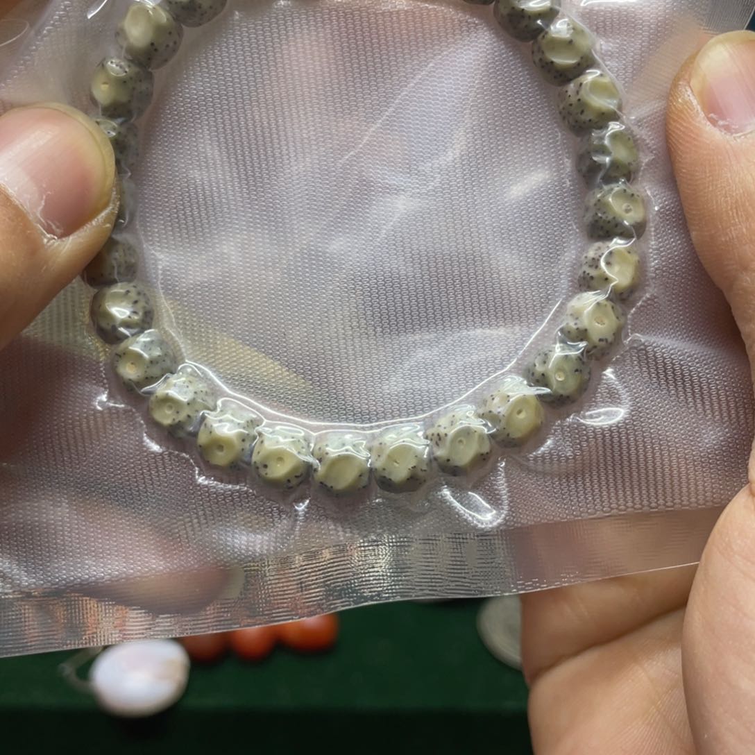 柏香籽/百香籽吊坠