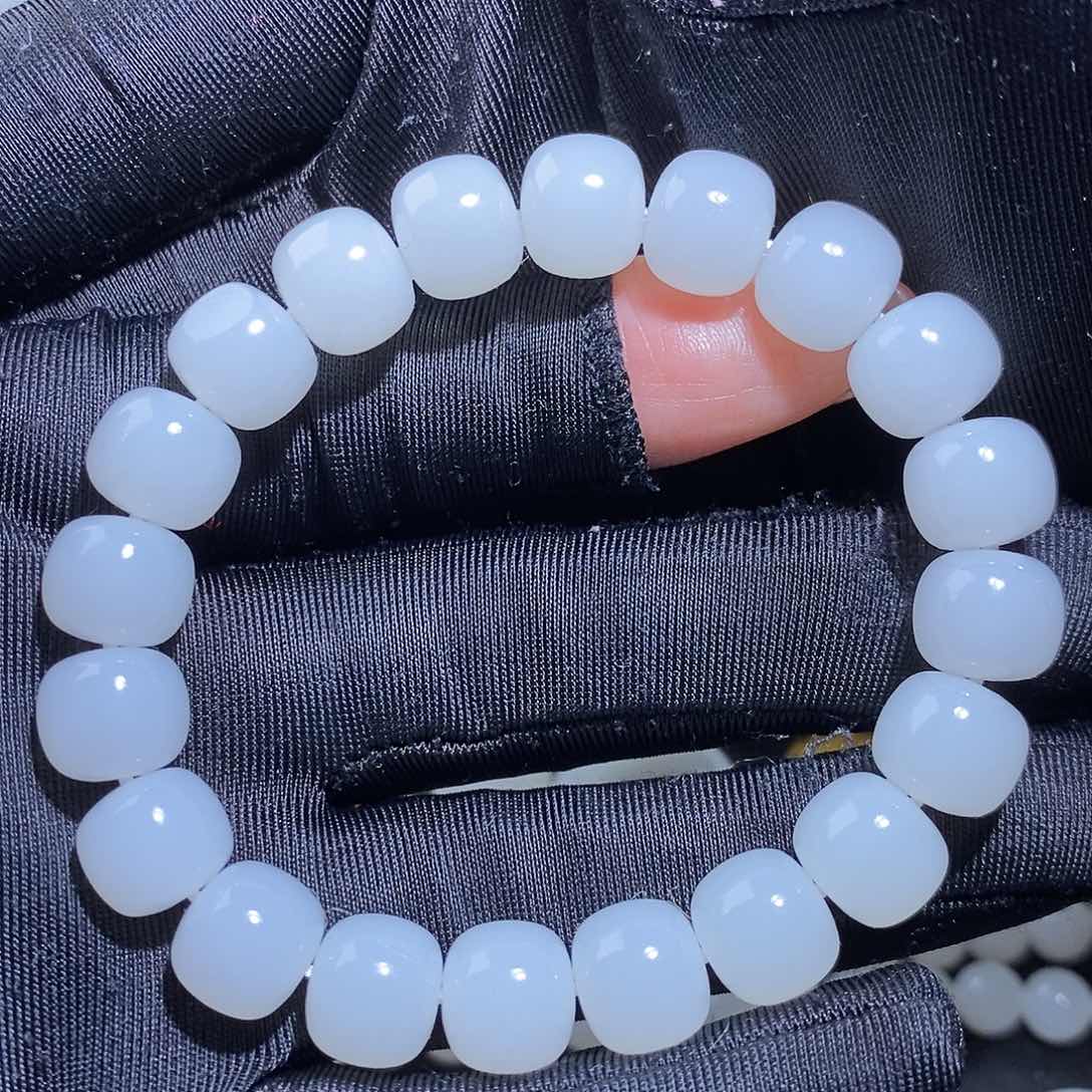 和田玉套链未镶嵌亮***亮