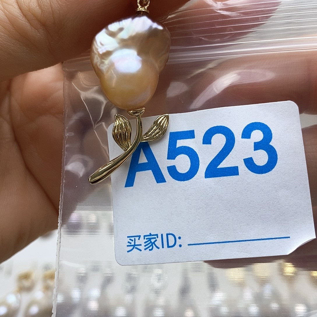 颈饰淡水珍珠未镶嵌