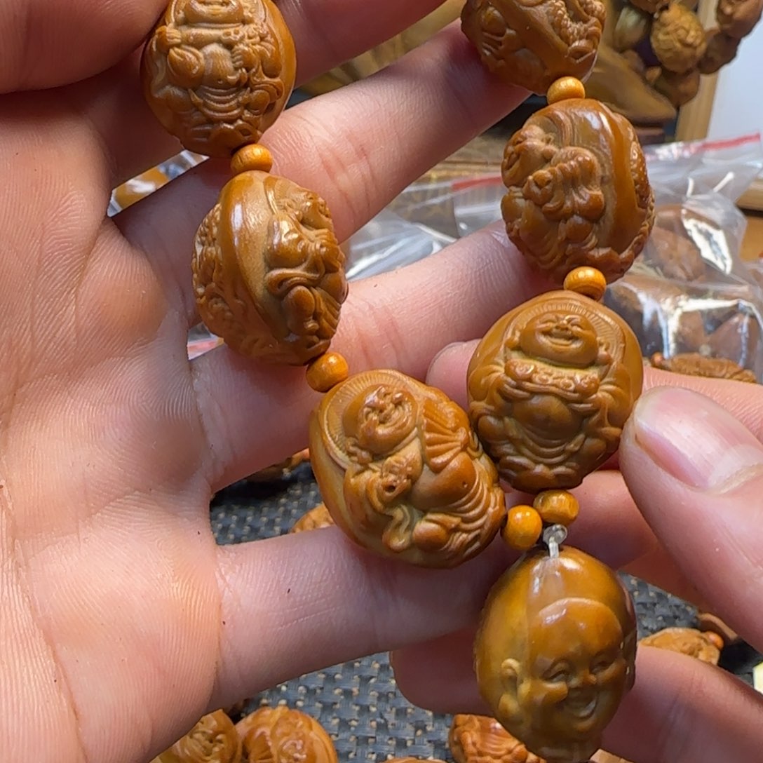 橄榄核手串/手链九龙弥勒