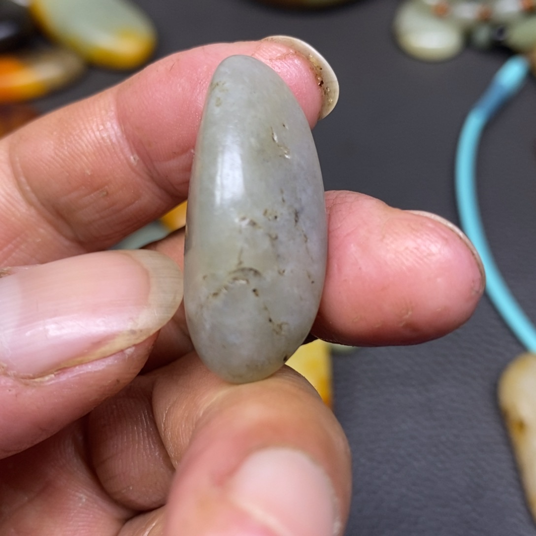 和田玉（糖玉）挂件未镶嵌