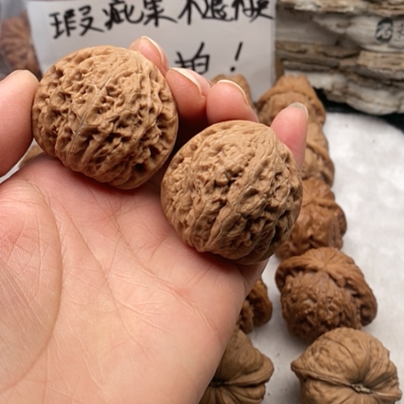 【闪购商品】吊坠文玩核桃瑕疵铁锤