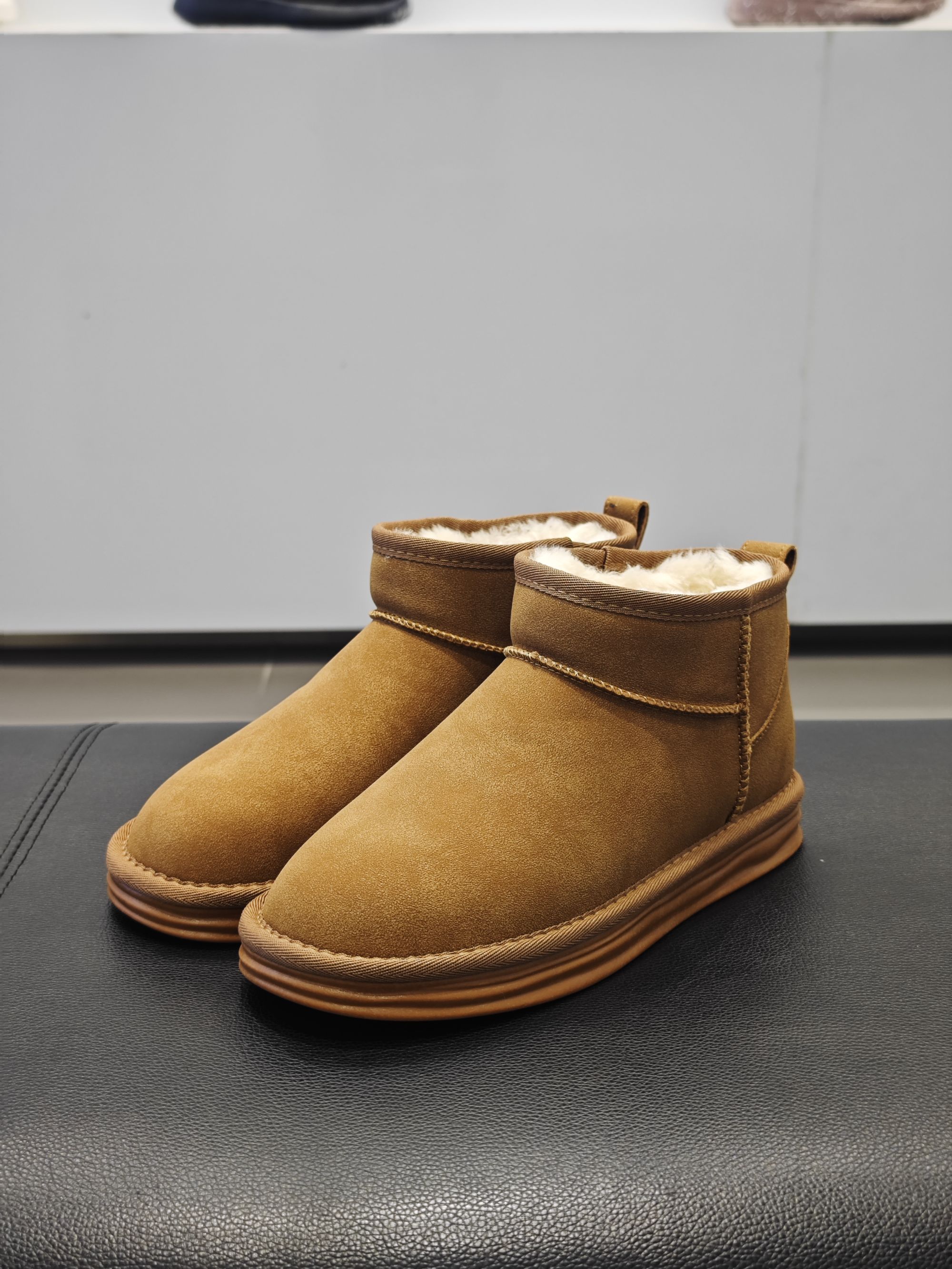 【奔跑时刻】一脚蹬保暖防滑中筒短筒冬季时尚雪地靴雪地靴370