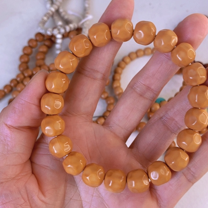 当***候猴头核桃吊坠奶酪