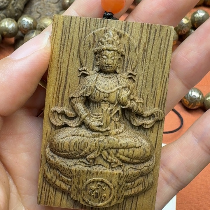 大叶紫檀（黑酸枝木类）