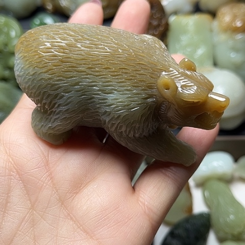 颈饰未镶嵌和田玉