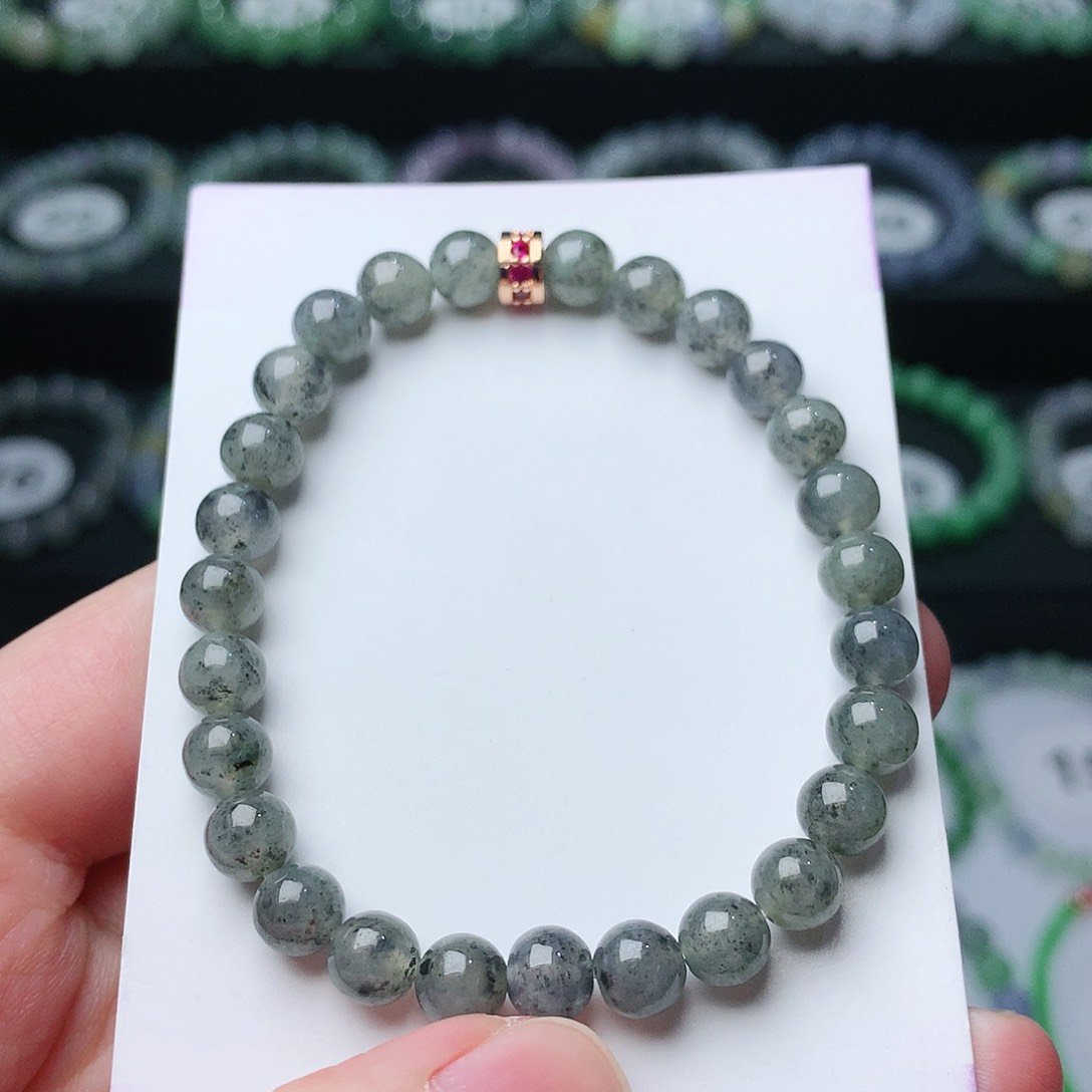 翡翠手链未镶嵌翡翠