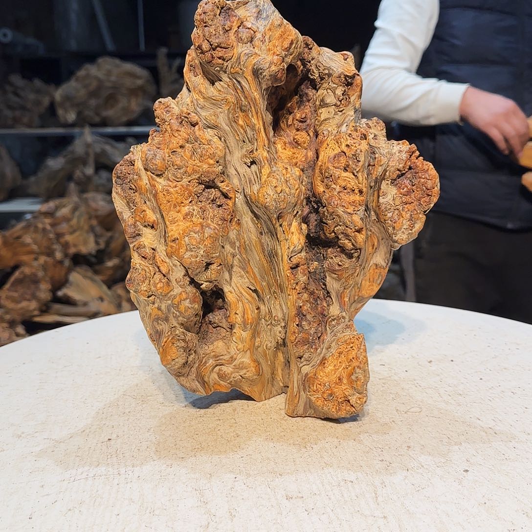 9****松木北沉香琥珀木工艺