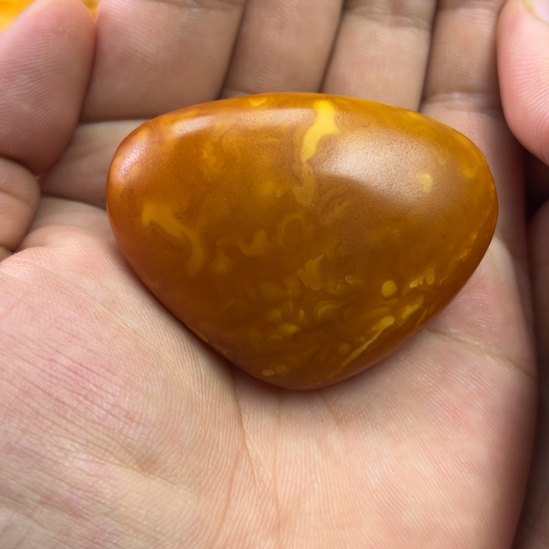 蜜蜡吊坠(不含链)未镶嵌