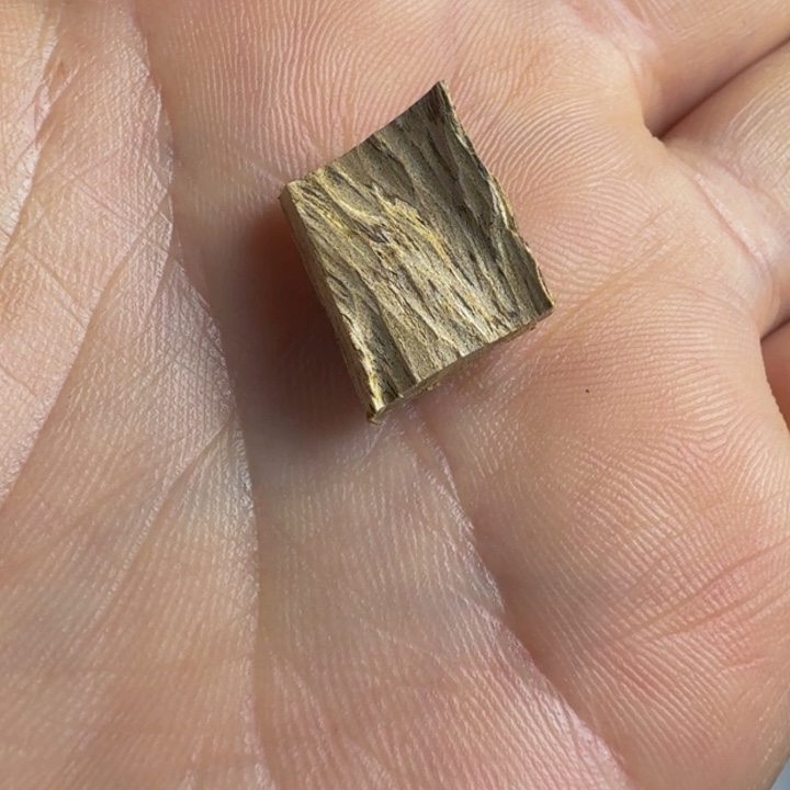 沉香沉香枕百年虎斑棋