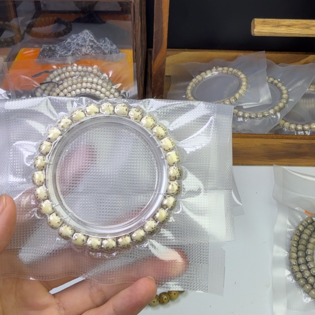 星月菩提吊坠星月菩提河豚