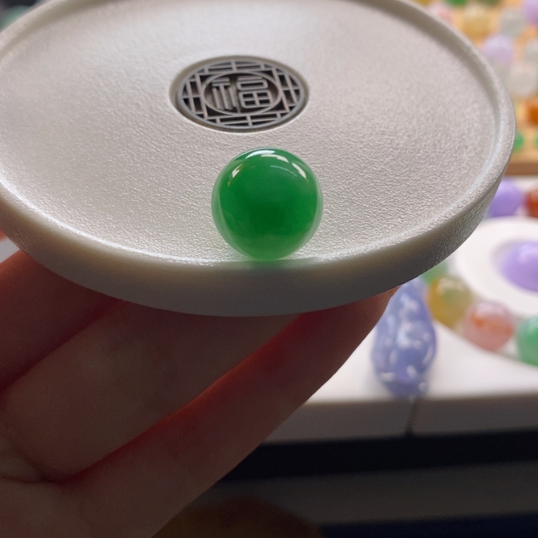 翡翠未镶嵌颈饰飘阳绿花圆珠卡13