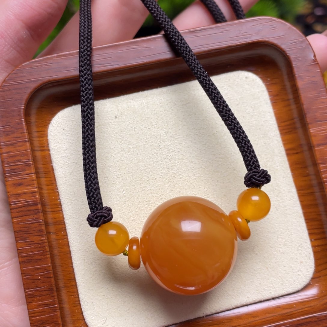 蜜蜡颈饰未镶嵌项链