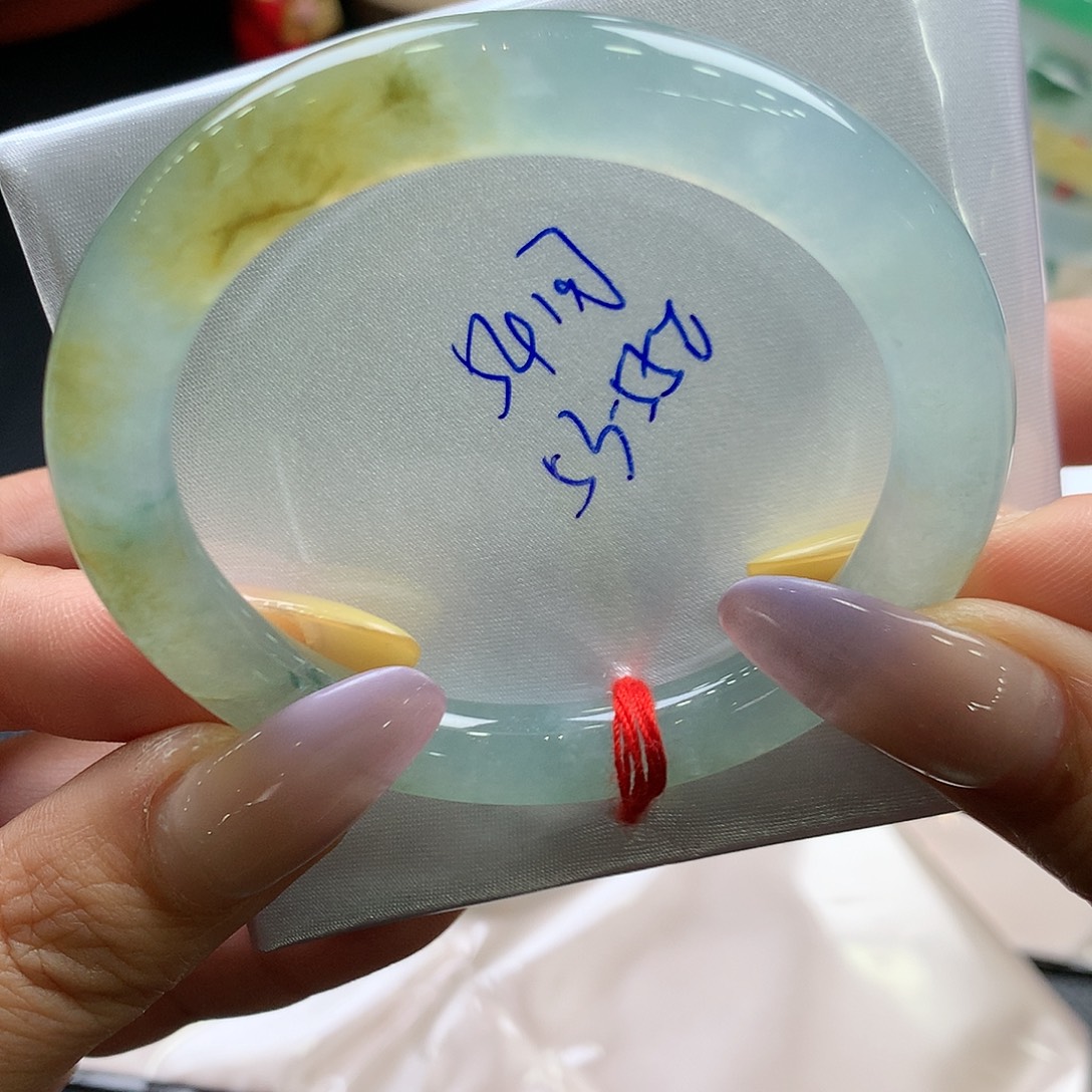 翡翠未镶嵌手镯54圆