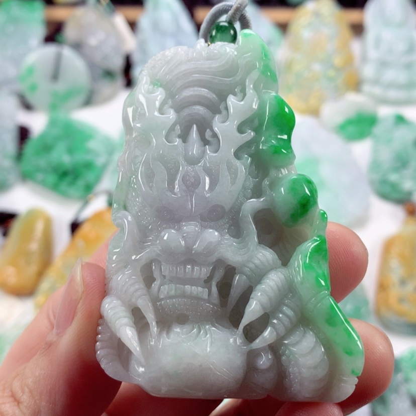【闪购商品】翡翠吊坠(不含链)未镶嵌